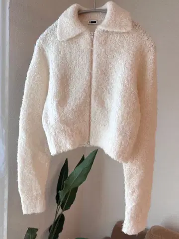 H BEAUTY&YOUTH 울 알파카 부클레 지퍼 가디건 화이트