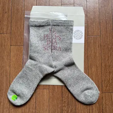 MY LOADS ARE LIGHT Diaspora skateboards