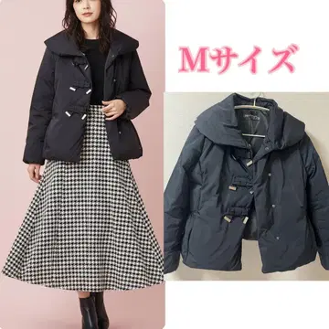 리본 포함 페플럼 다운 코트 M 블랙 숏 기장