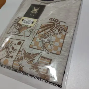 다얀 슬리브리스 와이드 T셔츠