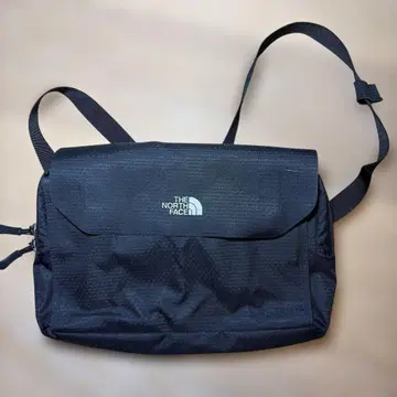 THE NORTH FACE 숄더백 블랙