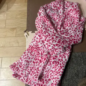 aimerfeel 레오파드 무늬 복슬복슬 목욕 가운 핑크 가운