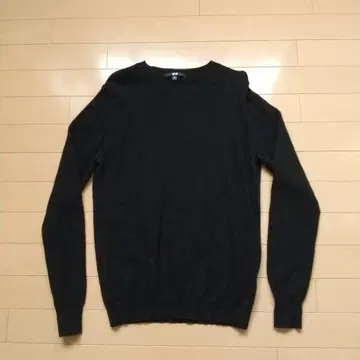 블랙 긴팔 니트 스웨터