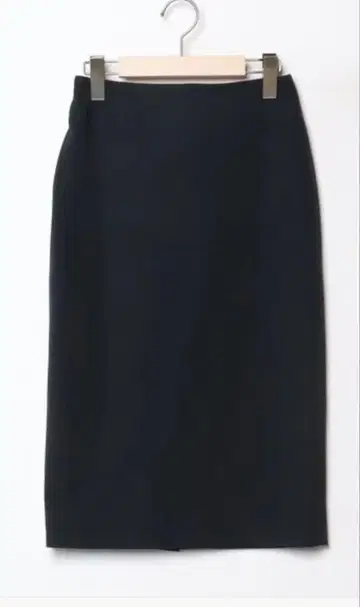 새상품급 LOULOU 루루위 루비 네이비 타이트 스커트