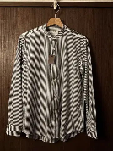 새상품 유니버설 랭귀지 밴드 카라 셔츠 기자 코튼 UNIVERSAL