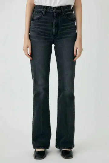 [ MOUSSY ] MVS BLACK FLARE 플레어 데님 23