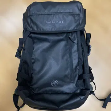 새상품급 MAMMUT 마무트 Rock Pro SE 28 백팩