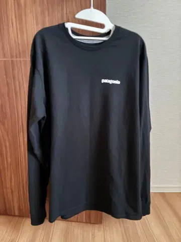 patagonia 블랙 남성용 긴팔 티셔츠