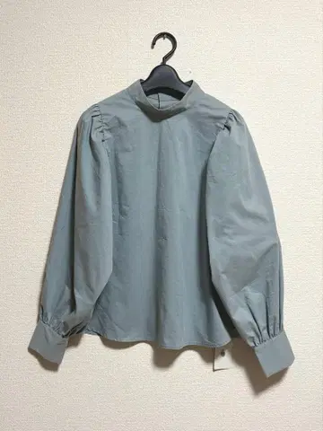 택 포함 새상품 KBF 볼륨 슬리브 블라우스