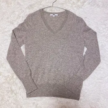 [ UNIQLO ] V넥 스웨터 캐시미어 100% 그레이 남성용 M