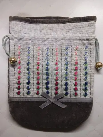 자수 그레이 파우치 12/14