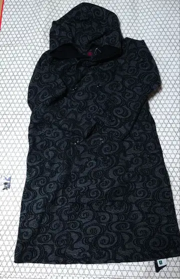 오스티아 재팬 의복 간세이수이 후드 부착 코트 클리닝 완료