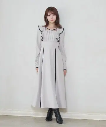 로제 뮤즈 decorte 포인트 파이핑 원피스