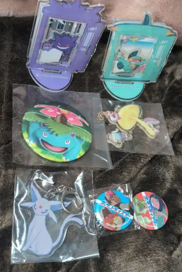 포켓몬 포켓몬 센터 아크릴 스탠드 캔뱃지 키링 세트