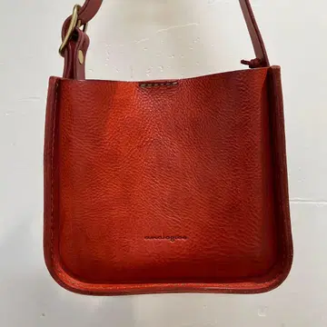 아날로지코 부루코