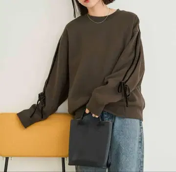 프릭스스토어 벨로아 리본 라인 속기모 맨투맨 풀오버