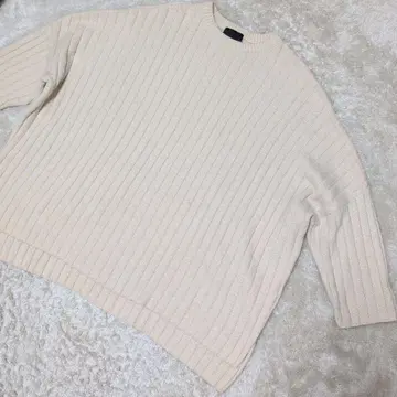 [새상품급] 노크 바이 더 라인 두꺼운 원단 니트 스웨터 사이즈 2