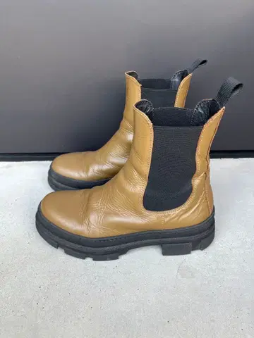 REMME 브라운 사이드 고어 부츠 가죽 38