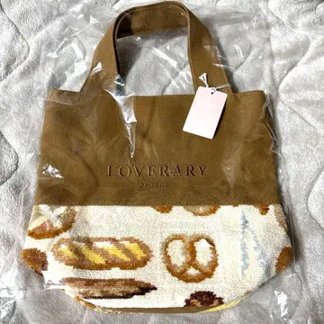 택 포함 새상품 완판템 러브리바이페이러 러브리베이커리 토트백
