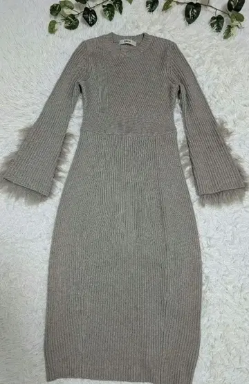FURFUR 퍼퍼 니트 원피스