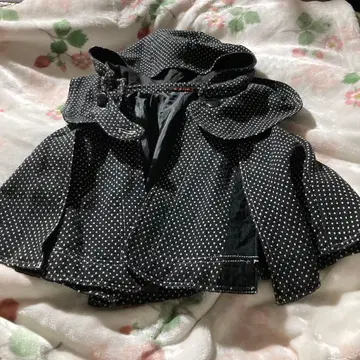 algonquins 물방울 패턴 망토