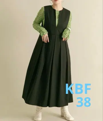 KBF 키넥 BIG 플리츠 오버롤 스커트