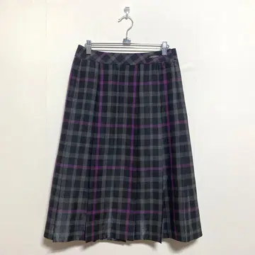 [ DAKS ] 닥스 (40) 새상품급 박스 플리츠 체크 스커트 광택