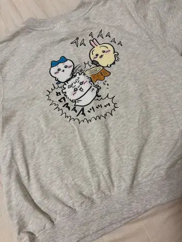 치이카와 Right-on 반팔 맨투맨