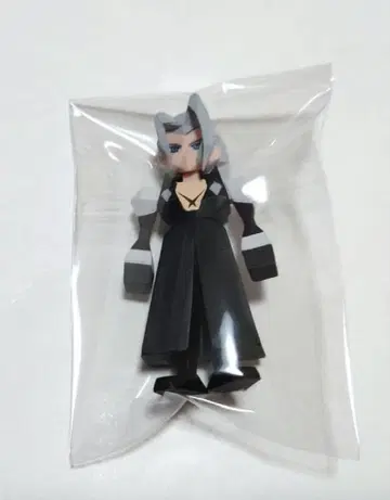 FF7 리메이크 출시 기념 제일복권 미니 피규어 G상 세피로스