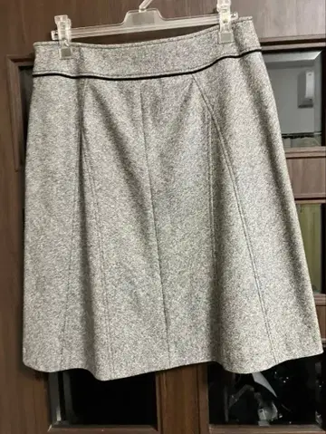 22 OCTOBRE 스커트 사이즈 44