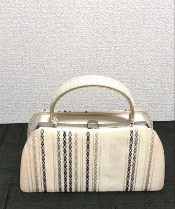 아이보리 스트라이프 일본 의류용 백