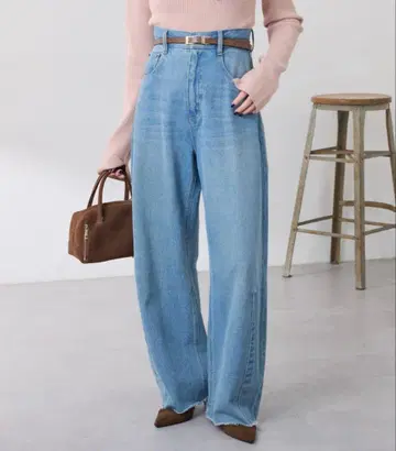 [ 새상품급 ] Q.anos/블루쥬데니 사이즈 0