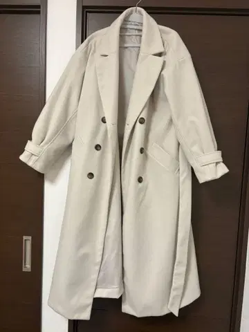 더블 브레스트 롱 코트 아이보리