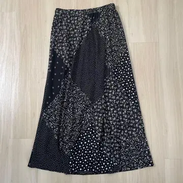 인디비 플레어 스커트 미니 꽃무늬 패치워크풍 허리 전체 밴딩 워셔블