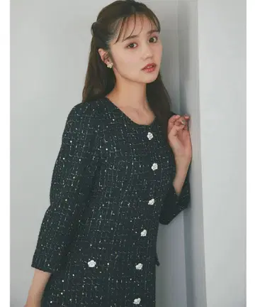 [새상품 택 포함] 토코 플라워 장식 단추 스팽글 트위드 타이트 원피스