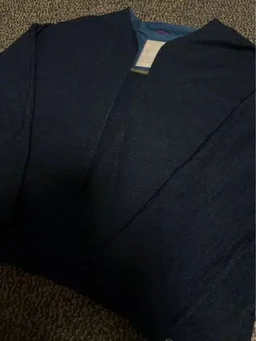 [ 기간 한정 가격 ] 팔라스 팰리스 가디건풍 티셔츠