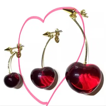 THROW A KISS 싱글 체리 귀걸이 M