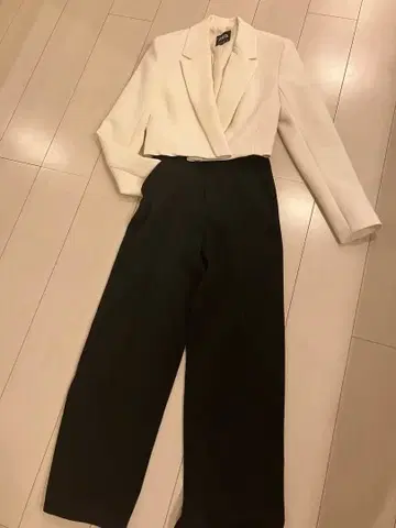 ZARA 크롭 자켓 포멀 셋업 뮬 23.5 포함