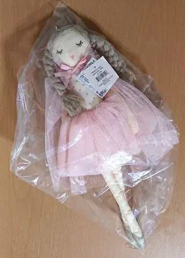 생일 바 모나미 콜라보 마들렌 프린세스 인형 봉제 인형