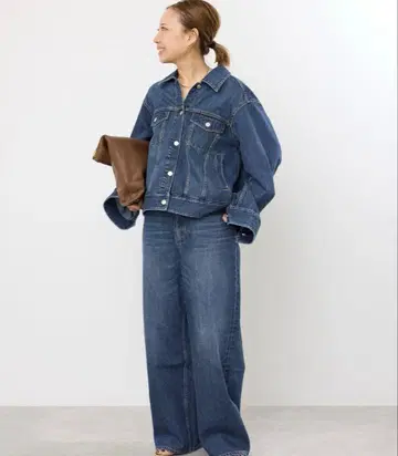 두 번째 클래스 DENIM G