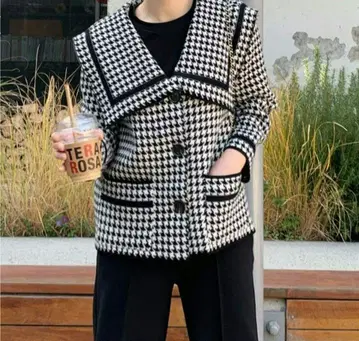 미사용 새상품 스토리나인 storynine 세일러 카라 하운드투스 자켓