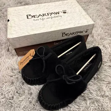 BEARPAW 오리엔탈 트래픽 블랙 모카신 무스탕