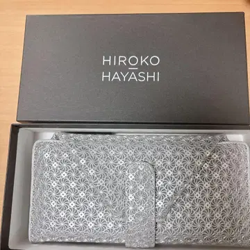 HIROKO HAYASHI 장지갑 지라솔레