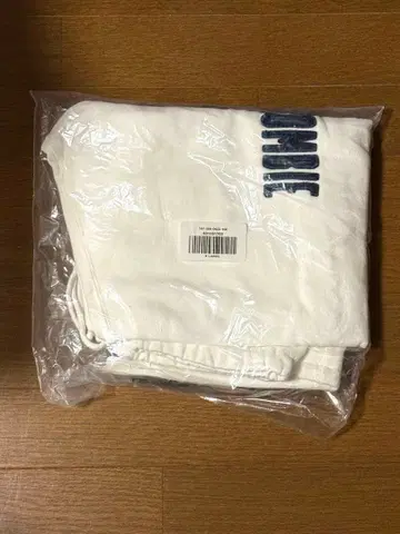 Abercrombie&Fitch 맨투맨 화이트 택 포함 새상품