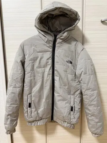 THE NORTH FACE 다운 자켓 후드 부착
