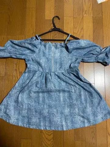 데님 오프숄더 상의 RETRO GIRL