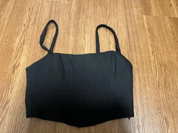 블랙 뷔스티에 스트랩 포함