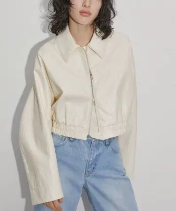 ADAM ET ROPE 인조 가죽 숏 블루종