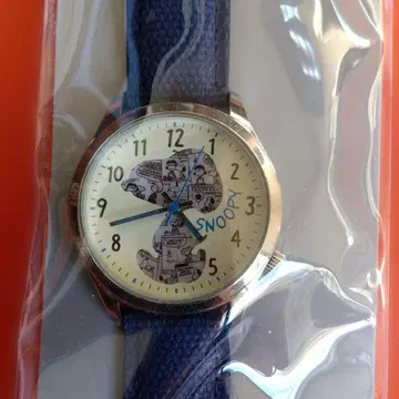 USJ 스누피 시계