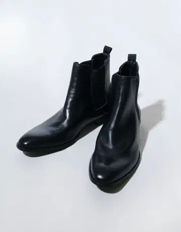 MB 블랙 사이드 고어 부츠